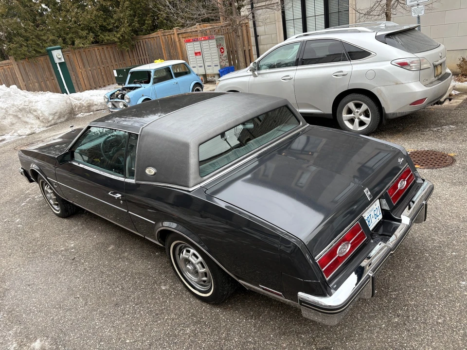 1985 Buick Riviera 4th-7th Gen - Image 12 of 21