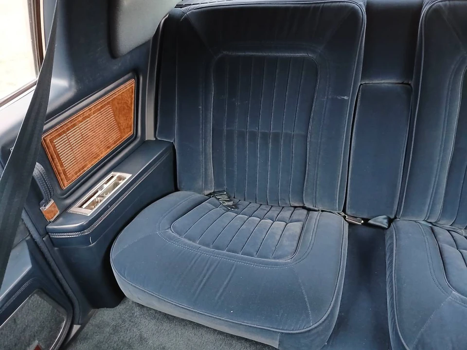 1985 Buick Riviera 4th-7th Gen - Image 11 of 12