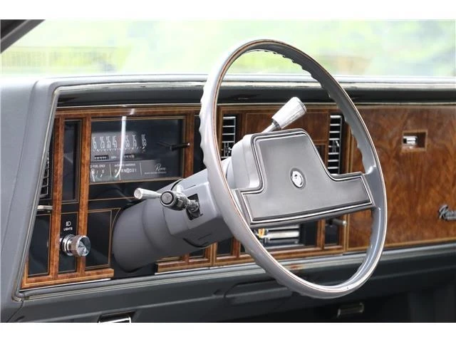 1985 Buick Riviera 4th-7th Gen - Image 3 of 21