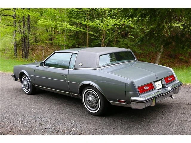 1985 Buick Riviera 4th-7th Gen - Image 11 of 21