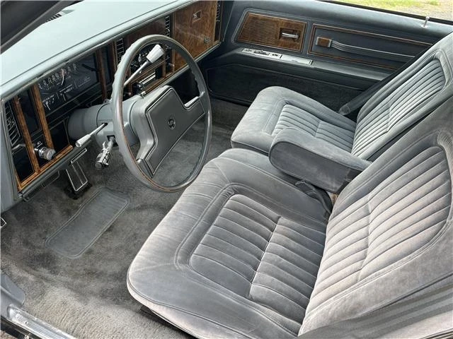 1985 Buick Riviera 4th-7th Gen - Image 16 of 21