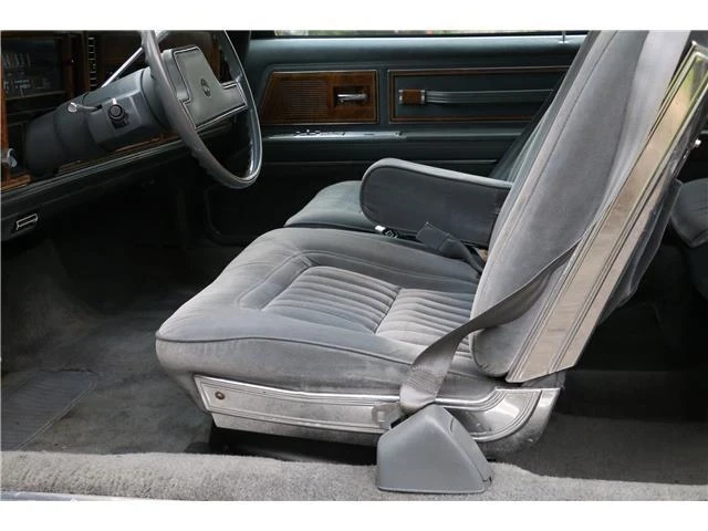 1985 Buick Riviera 4th-7th Gen - Image 15 of 21