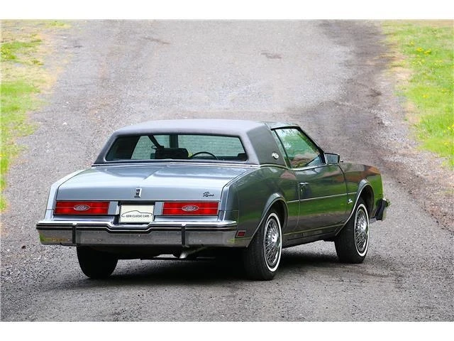1985 Buick Riviera 4th-7th Gen - Image 2 of 21