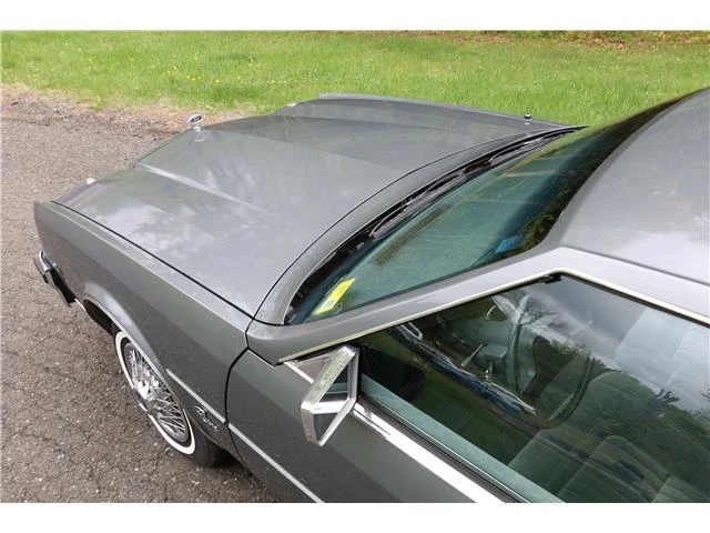 1985 Buick Riviera 4th-7th Gen - Image 8 of 21