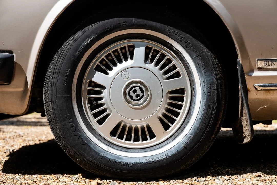 1985 Bentley Mulsanne 1st Gen - Image 28 of 30