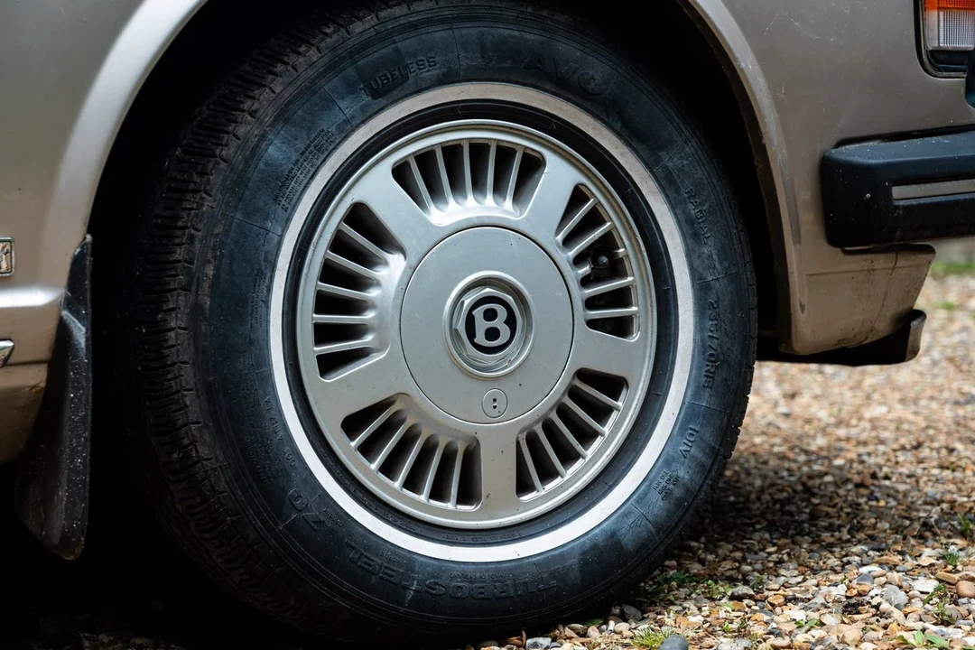 1985 Bentley Mulsanne 1st Gen - Image 27 of 30