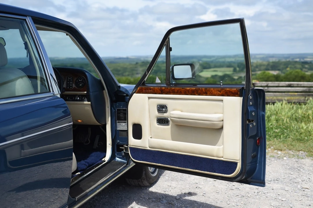 1985 Bentley Mulsanne 1st Gen - Image 26 of 30