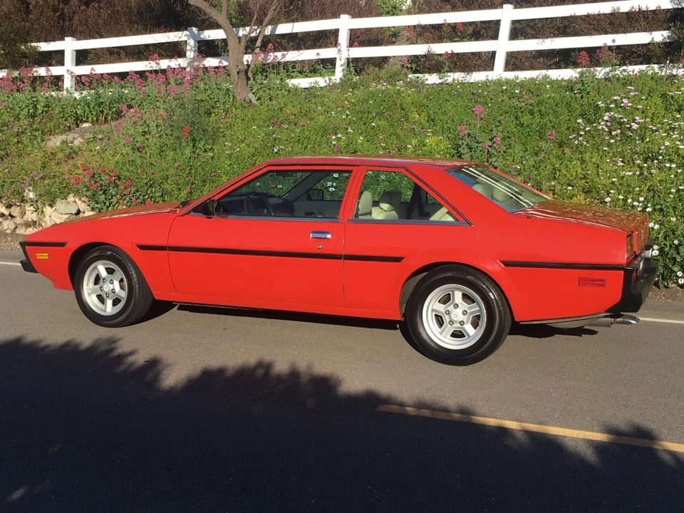 1985 Bitter - Image 11 of 31