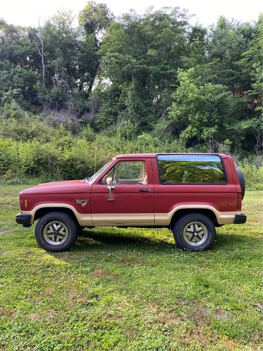 2000 Ford Bronco II - Image 2 of 15
