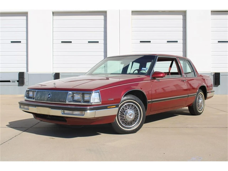 1985 Buick Electra - Image 3 of 31