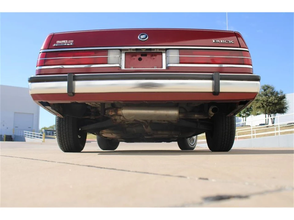 1985 Buick Electra - Image 13 of 31