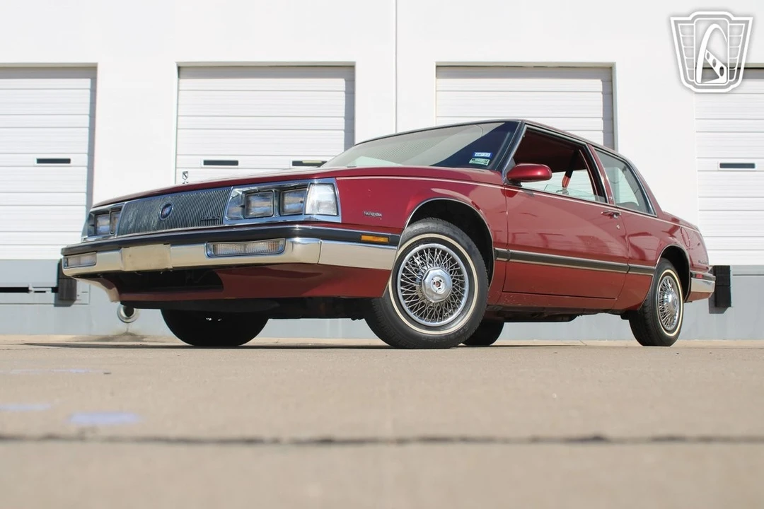 1985 Buick Electra - Image 7 of 12