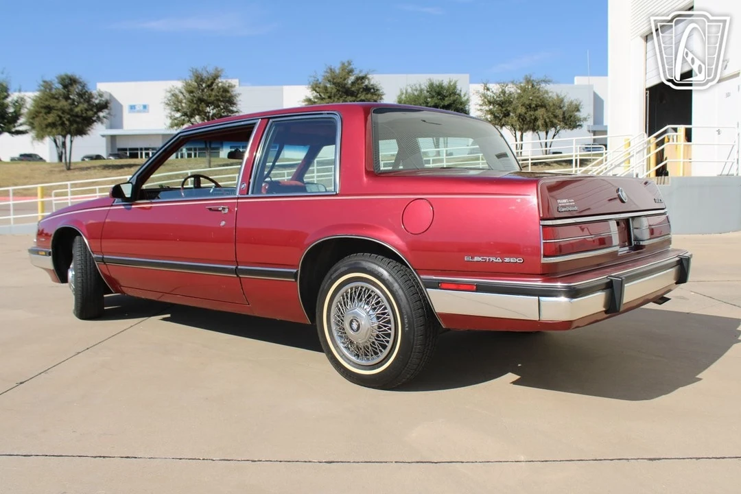 1985 Buick Electra - Image 12 of 12
