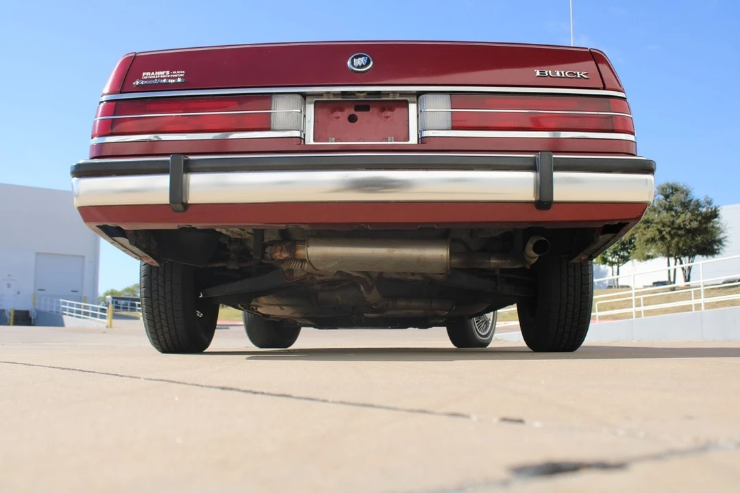 1985 Buick Electra - Image 15 of 21