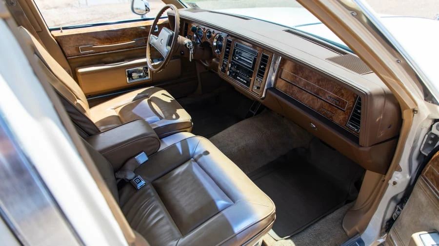 1985 Buick Electra - Image 5 of 14