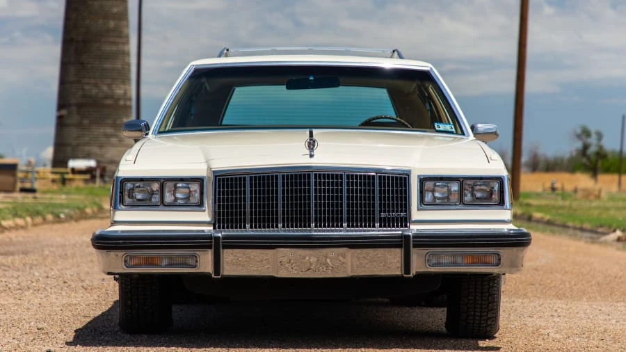 1985 Buick Electra - Image 10 of 14