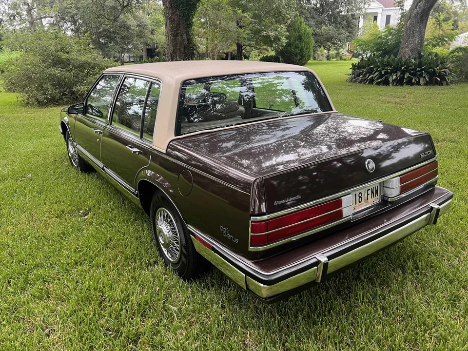 1985 Buick Electra - Image 6 of 31