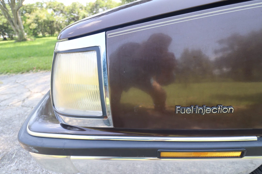 1985 Buick Electra - Image 20 of 31