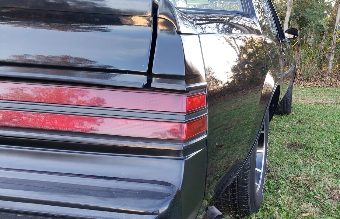 1985 Buick Grand National - Image 30 of 31