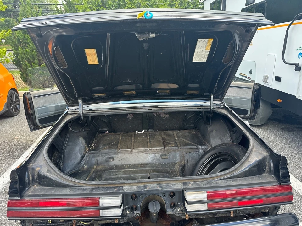 1985 Buick Grand National - Image 28 of 31