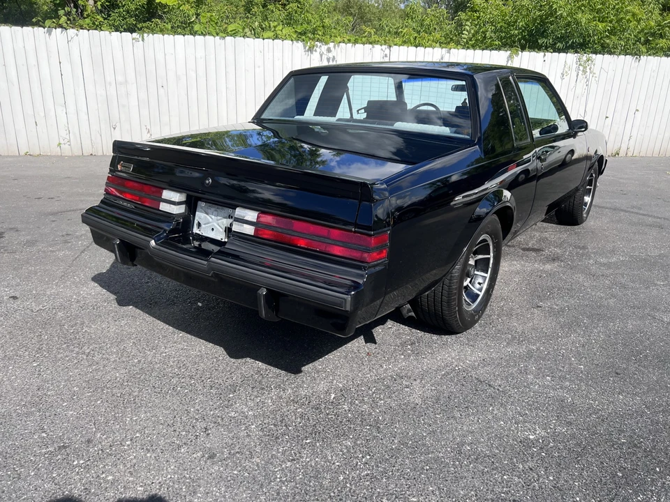 1985 Buick Grand National - Image 18 of 31