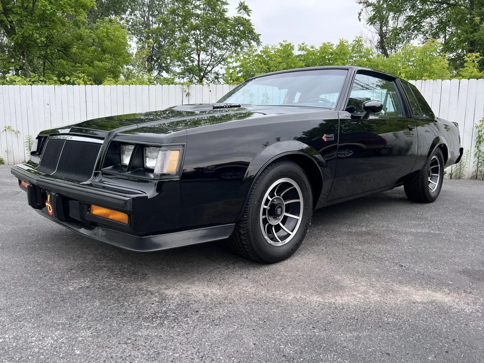 1985 Buick Grand National - Image 4 of 31