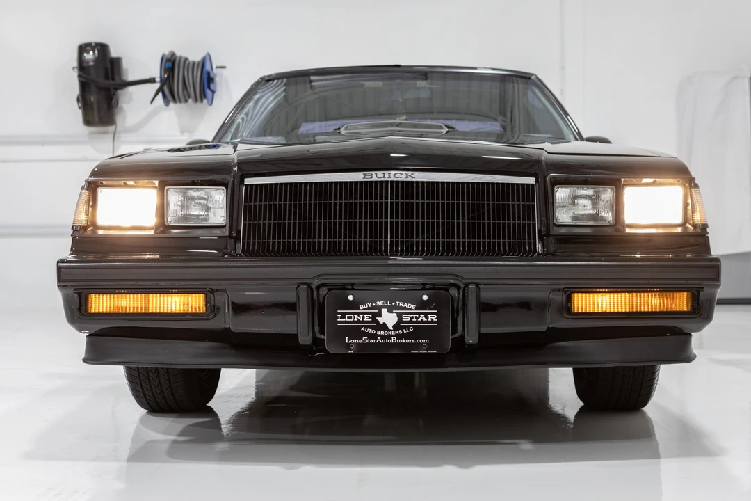 1985 Buick Grand National - Image 10 of 31