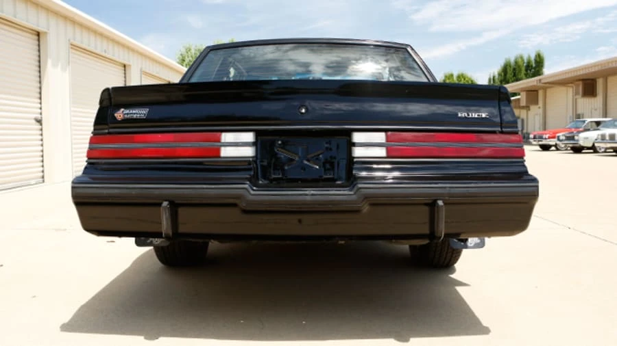 1985 Buick Grand National - Image 10 of 11
