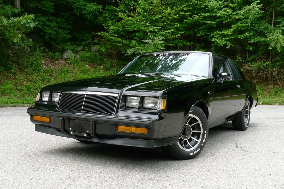 1985 Buick Grand National - Image 2 of 31