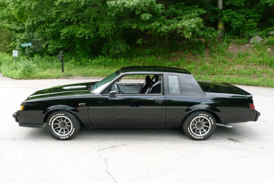 1985 Buick Grand National - Image 4 of 31