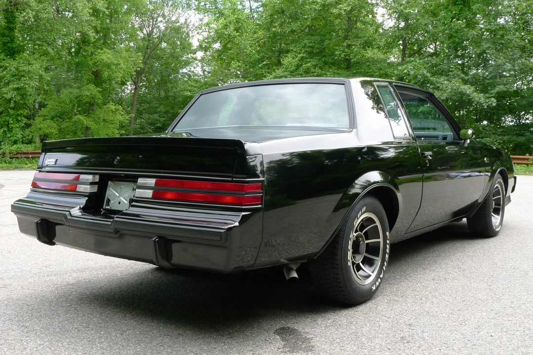 1985 Buick Grand National - Image 10 of 31
