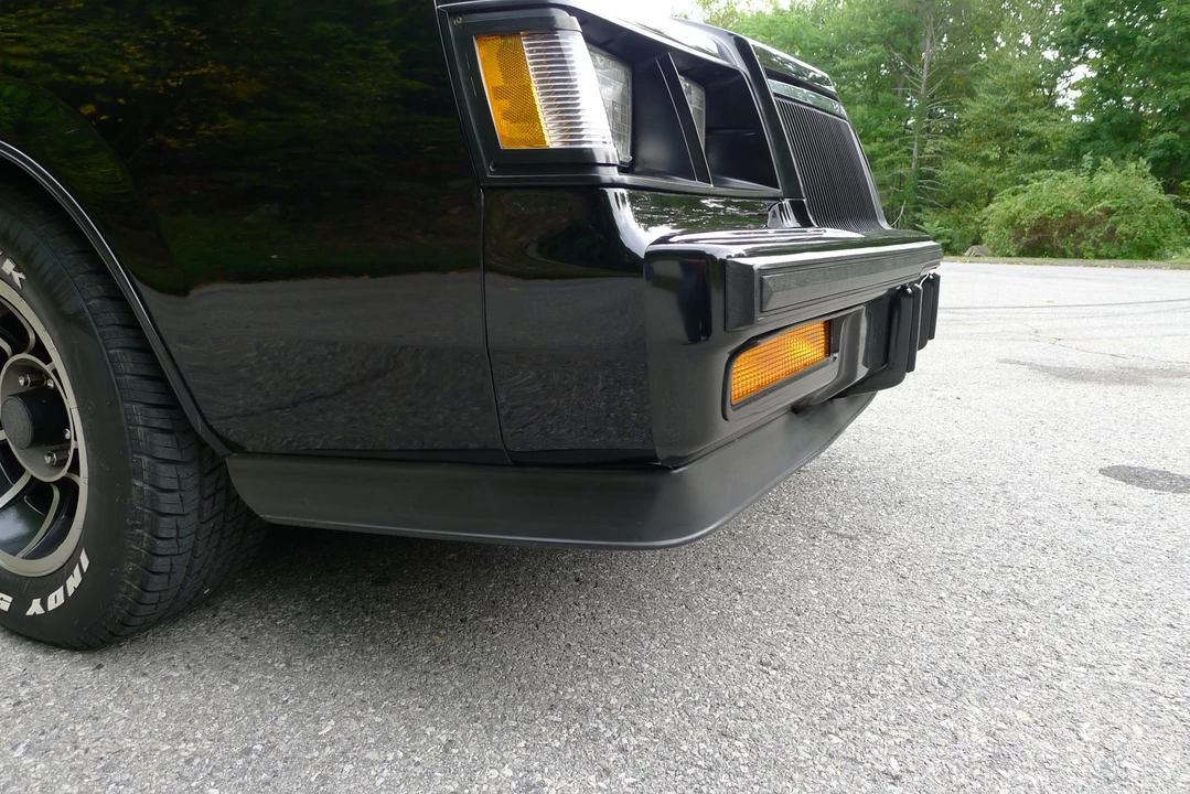 1985 Buick Grand National - Image 24 of 31