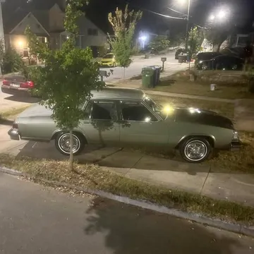 1985 Buick LeSabre Custom Sedan 4D