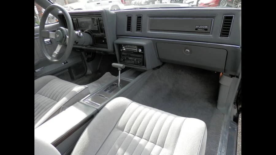 1985 Buick Regal - Image 7 of 12