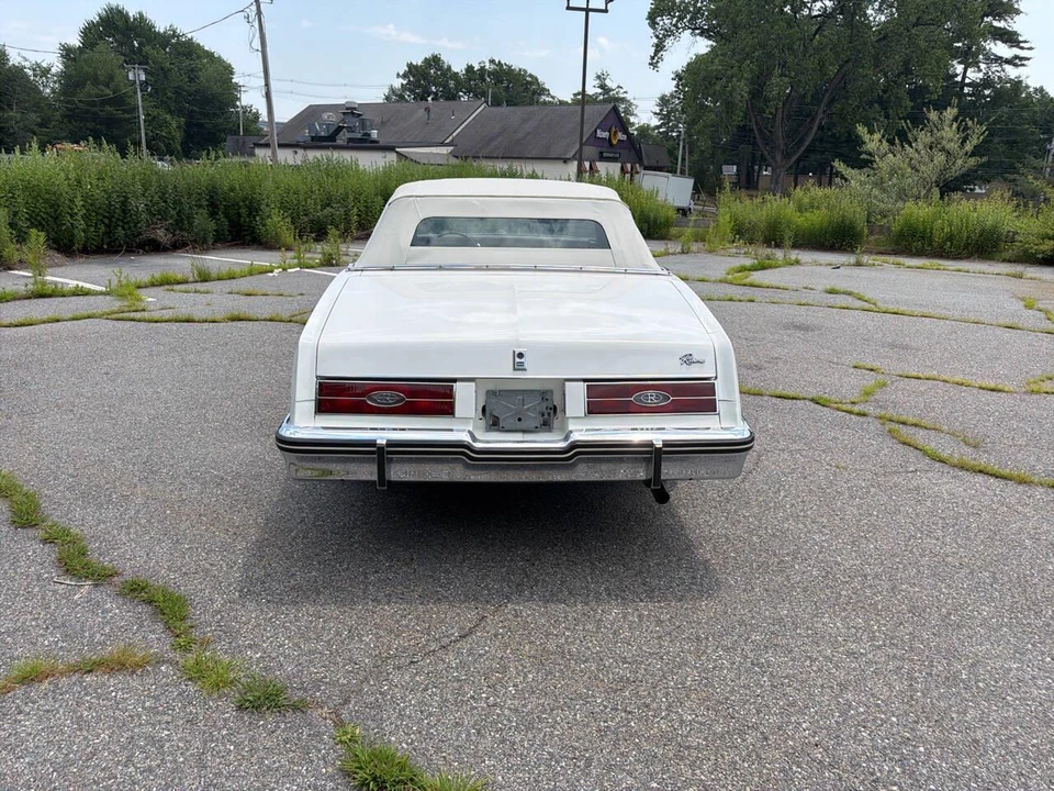 1985 Buick Riviera 4th-7th Gen - Image 7 of 31