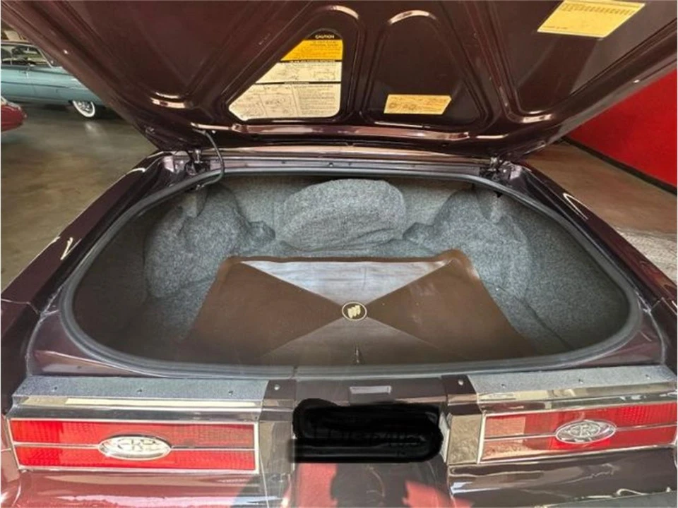 1985 Buick Riviera 4th-7th Gen - Image 5 of 27