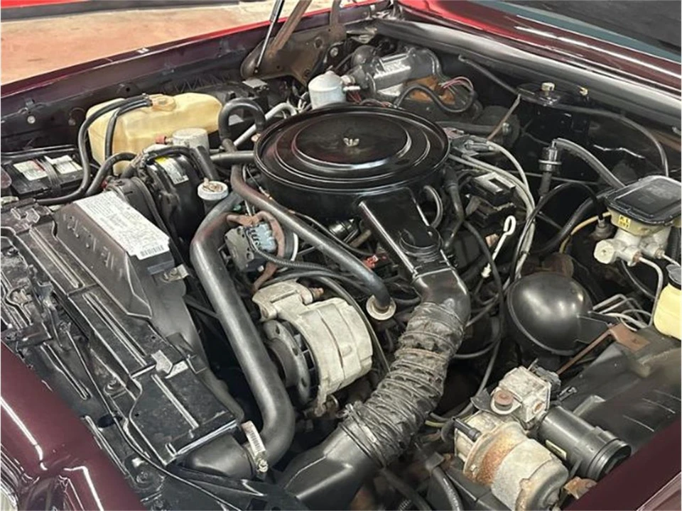 1985 Buick Riviera 4th-7th Gen - Image 16 of 27
