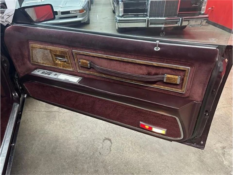 1985 Buick Riviera 4th-7th Gen - Image 21 of 27