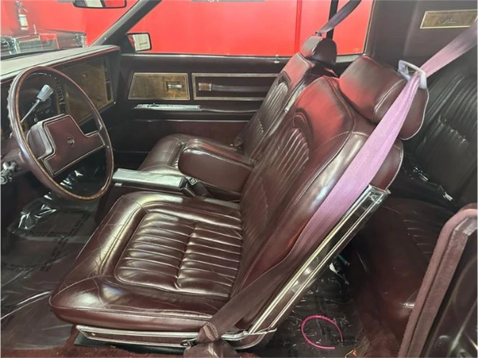 1985 Buick Riviera 4th-7th Gen - Image 23 of 27