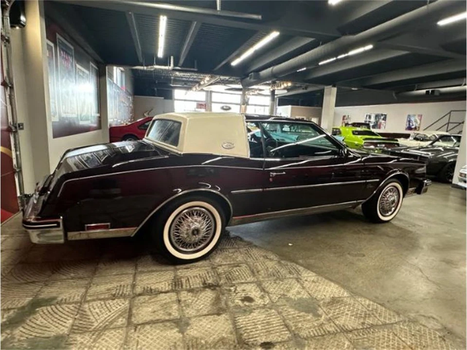 1985 Buick Riviera 4th-7th Gen - Image 27 of 27