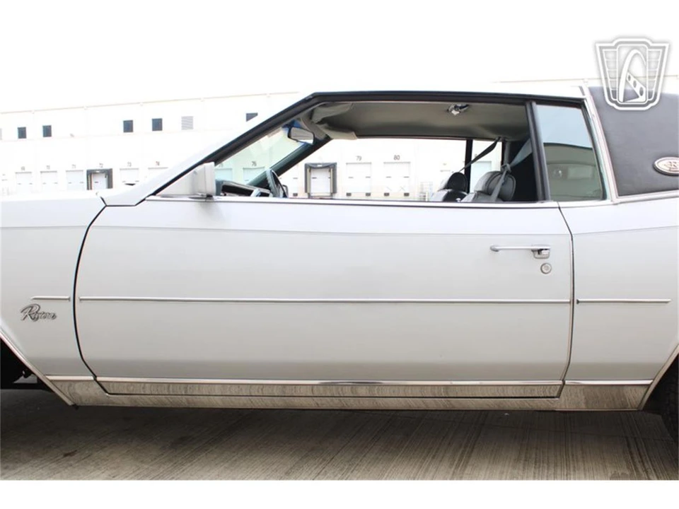 1985 Buick Riviera 4th-7th Gen - Image 31 of 31