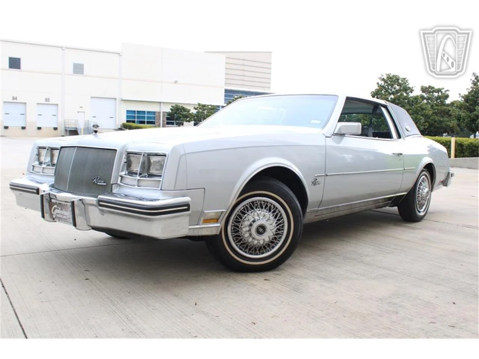 1985 Buick Riviera 4th-7th Gen - Image 27 of 31