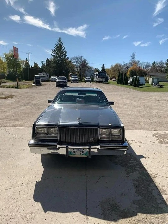 1985 Buick Riviera 4th-7th Gen - Image 5 of 8