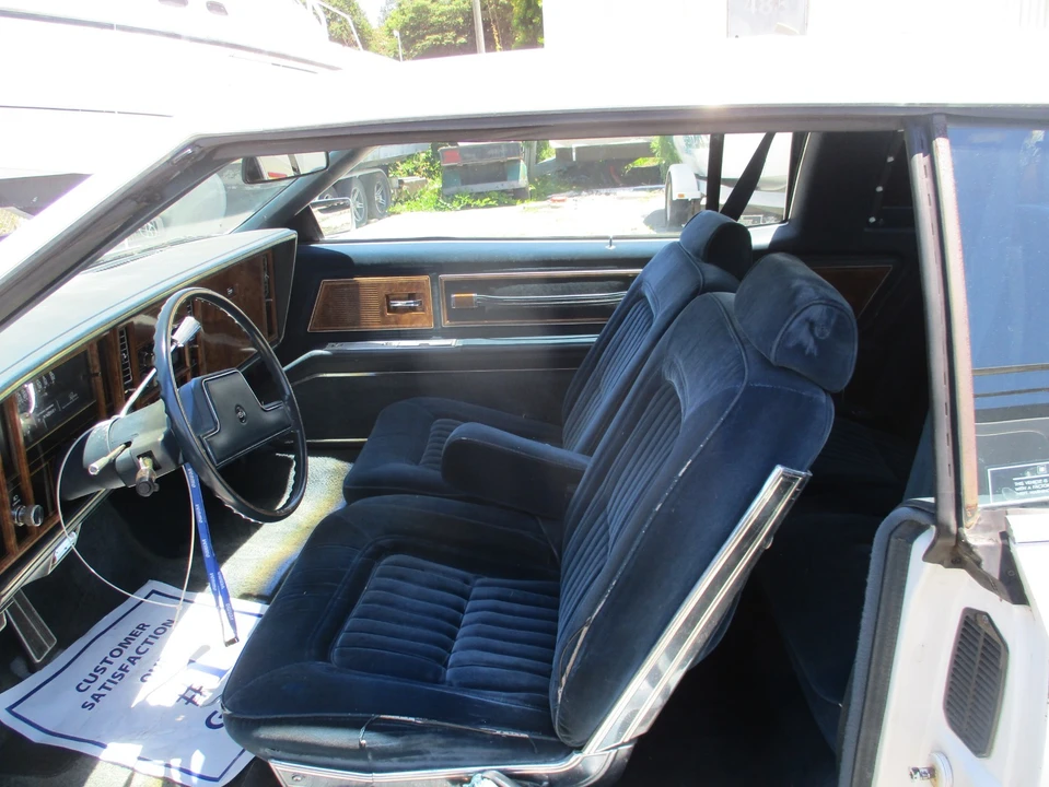 1985 Buick Riviera 4th-7th Gen - Image 11 of 15