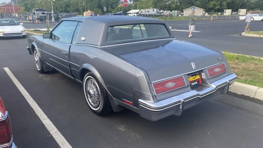 1985 Buick Riviera 4th-7th Gen - Image 3 of 4
