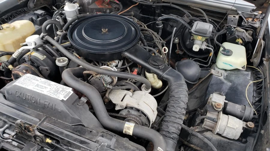 1985 Buick Riviera 4th-7th Gen - Image 9 of 12