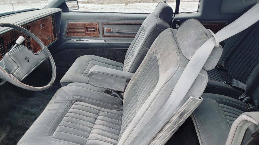 1985 Buick Riviera 4th-7th Gen - Image 6 of 12