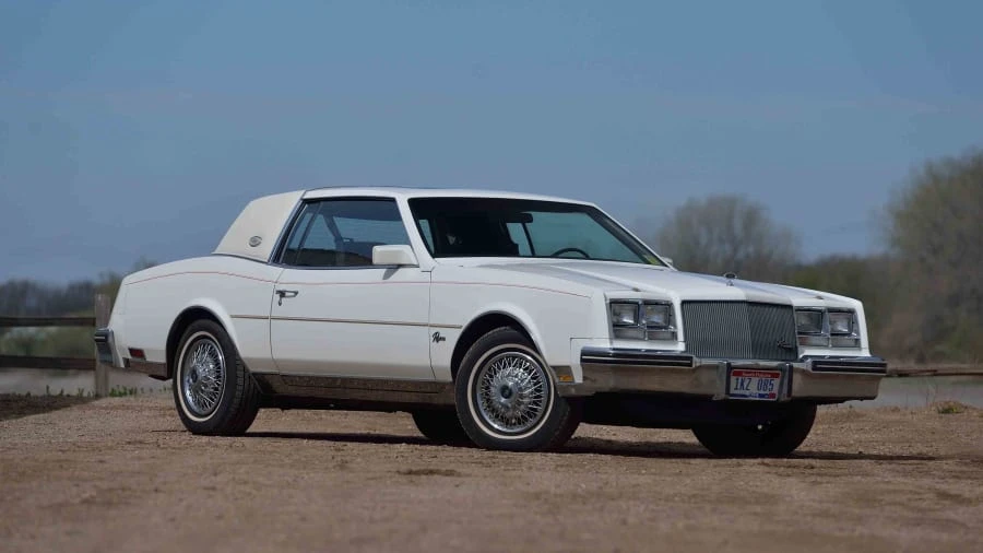 1985 Buick Riviera 4th-7th Gen - Image 12 of 12