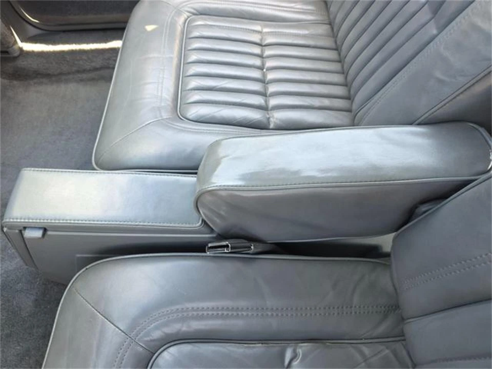 1985 Buick Riviera 4th-7th Gen - Image 23 of 31