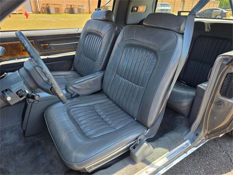 1985 Buick Riviera 4th-7th Gen - Image 14 of 31